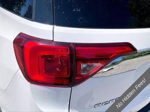 Used 2017 GMC Acadia SLT AWD/4WD image 29