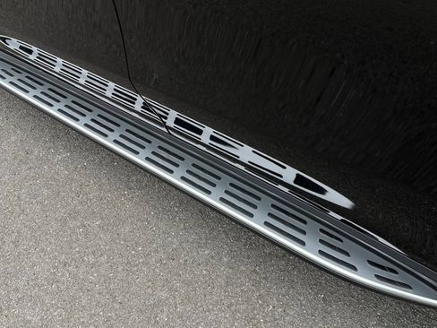 Used 2026 Mercedes-Benz GLS 63 AMG AMG w/ 23 INCH WHEELS, CARBON image 15