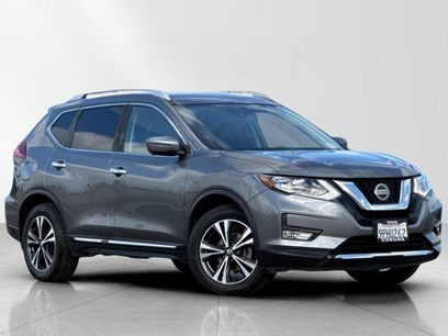 Used 2018 Nissan Rogue SL