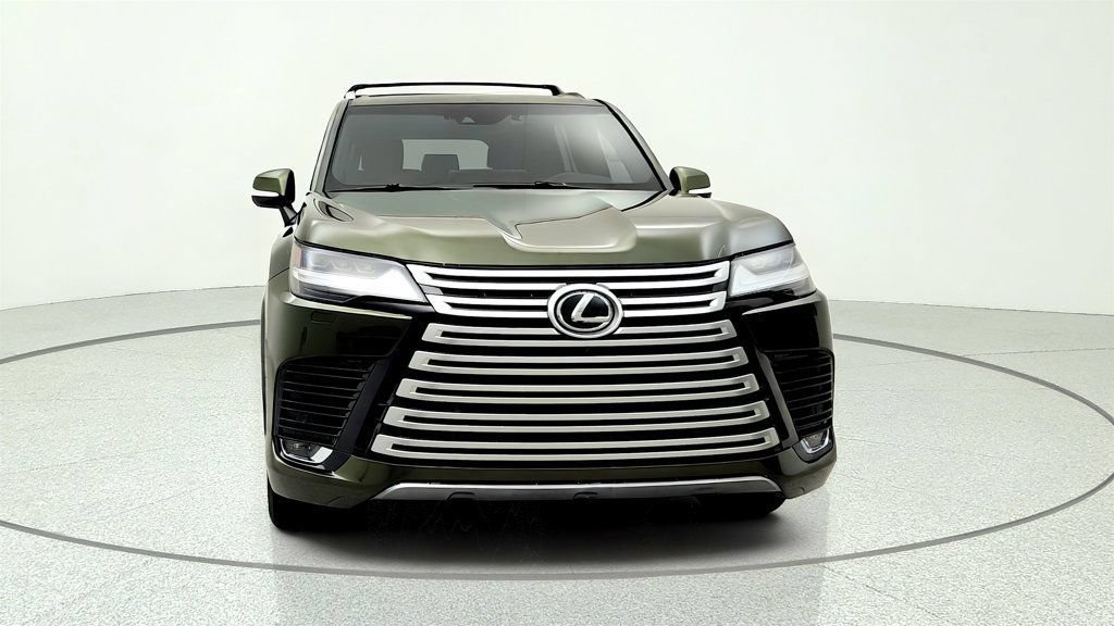 Used 2023 Lexus LX 600 4WD w/ Interior Upgrade Package image 2
