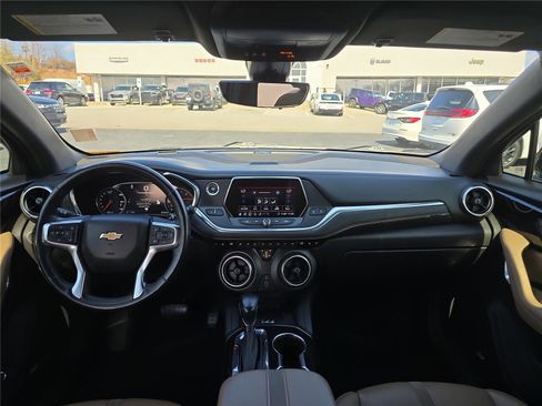 Used 2020 Chevrolet Blazer Premier w/ Driver Confidence II Package image 18