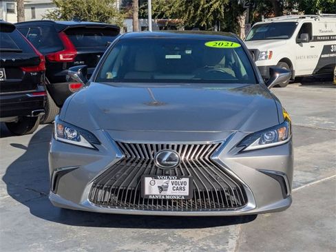 Used 2021 Lexus ES 350 Luxury w/ Accessory Package 2 image 8
