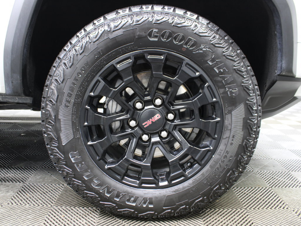 Used 2026 GMC Canyon Elevation w/ Convenience Package AWD/4WD image 13