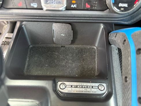 Used 2024 Ford Bronco Black Diamond AWD/4WD image 28