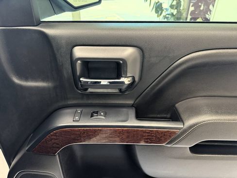 Used 2016 GMC Sierra 1500 SLE w/ SLE Value Package AWD/4WD image 15