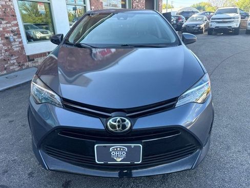 Used 2018 Toyota Corolla LE FWD image 2