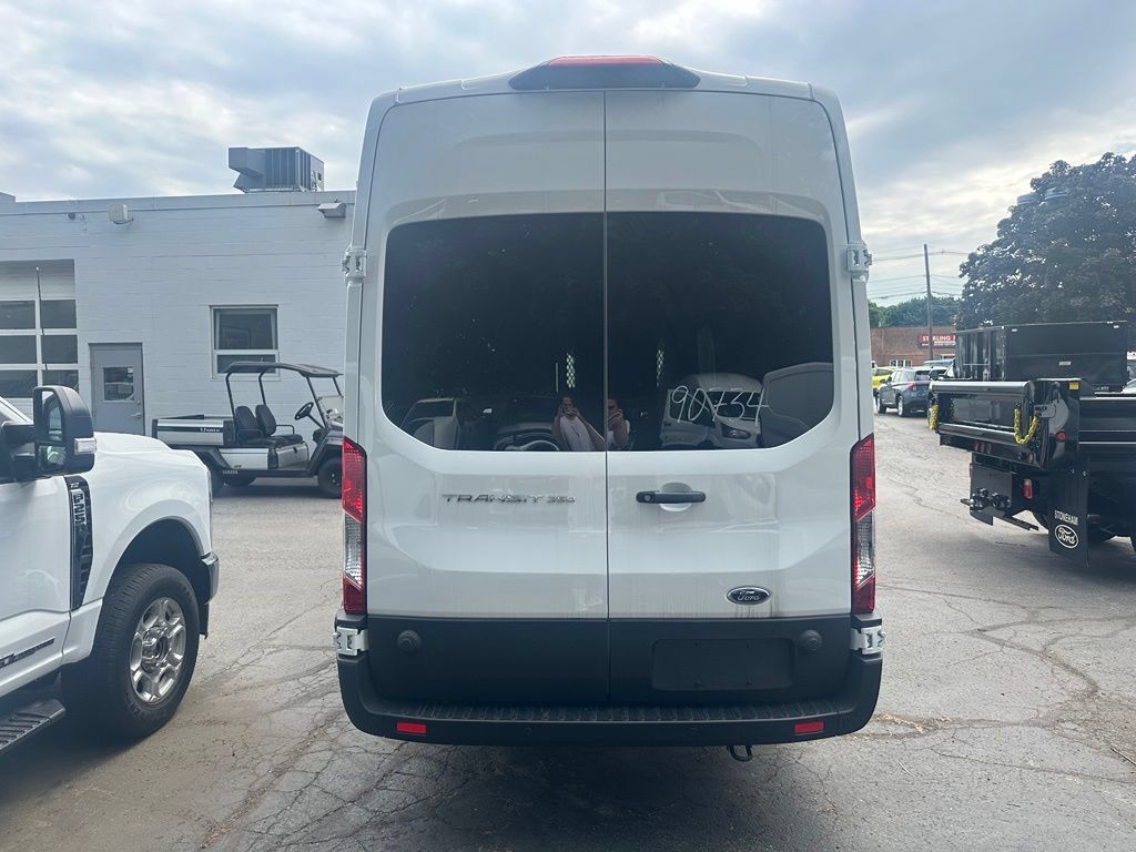 Used 2024 Ford Transit 350 148 High Roof Extended RWD image 7