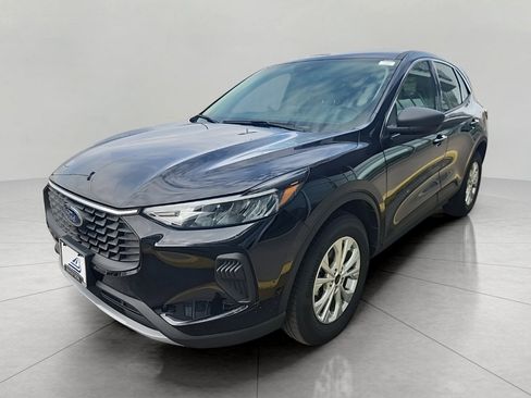 Certified 2023 Ford Escape Active image 3