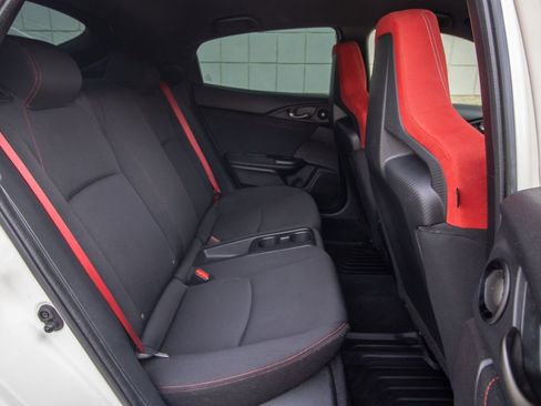 Used 2018 Honda Civic Type R image 21