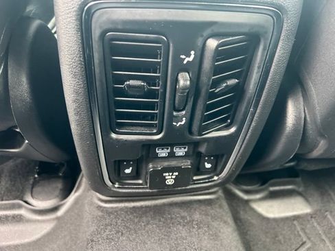 Used 2014 Jeep Grand Cherokee Overland w/ Advanced Technology Group AWD/4WD image 21