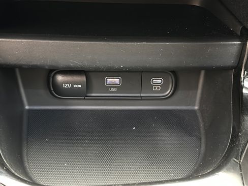 Used 2024 Kia Seltos S AWD/4WD image 24