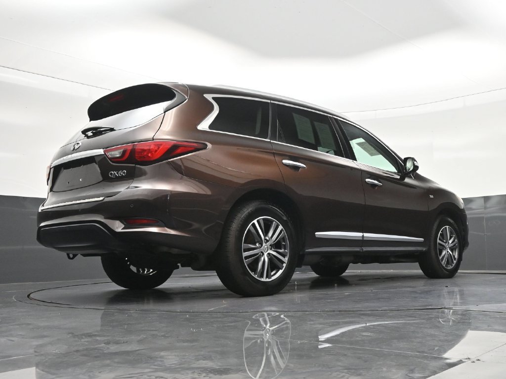 Used 2019 INFINITI QX60 Luxe w/ Essential Package FWD image 27
