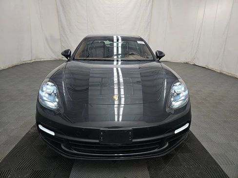 Used 2018 Porsche Panamera 4 w/ Premium Package image 9