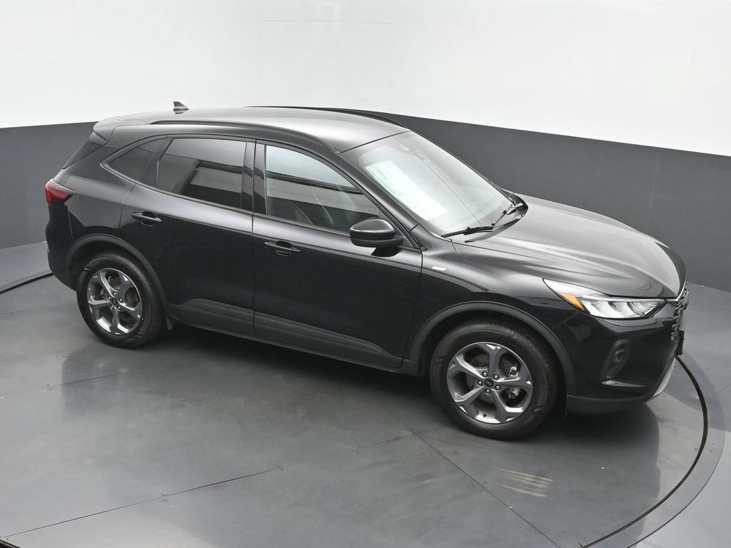 Used 2025 Ford Escape ST-Line Select AWD/4WD image 47