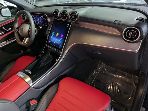 Certified 2025 Mercedes-Benz GLC 300 image 22