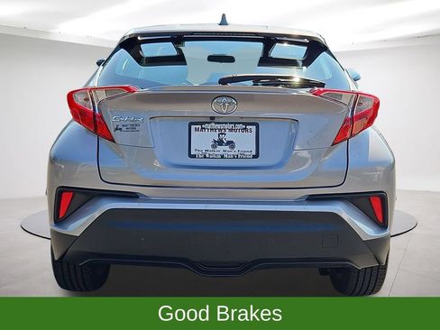 Used 2020 Toyota C-HR XLE FWD image 6