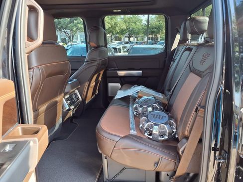 New 2026 Ford F250 King Ranch w/ Chrome Package AWD/4WD image 22