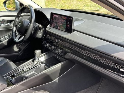 Used 2023 Honda Accord Touring image 25