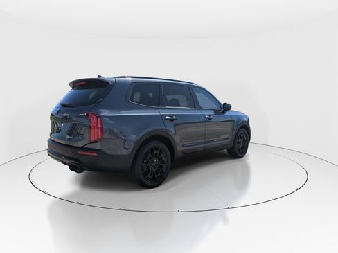 Used 2021 Kia Telluride SX w/ SX Prestige Package AWD/4WD image 8