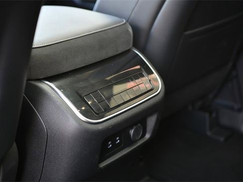 Used 2025 INFINITI QX80 Luxe image 29