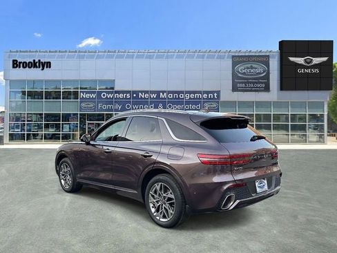 Used 2023 Genesis GV70 2.5T w/ Advanced Package image 7