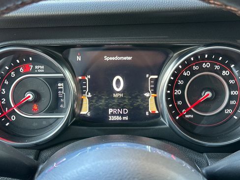 Used 2021 Jeep Wrangler Unlimited Rubicon image 25