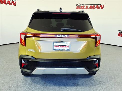 Used 2024 Kia Seltos S image 7