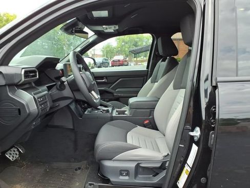 Used 2026 Toyota Tacoma TRD Sport AWD/4WD image 13