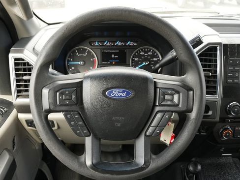 Used 2017 Ford F250 XLT AWD/4WD image 6