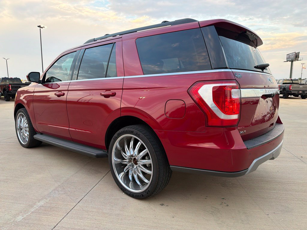 Certified 2020 Ford Expedition XLT w/ Cargo Package RWD image 5