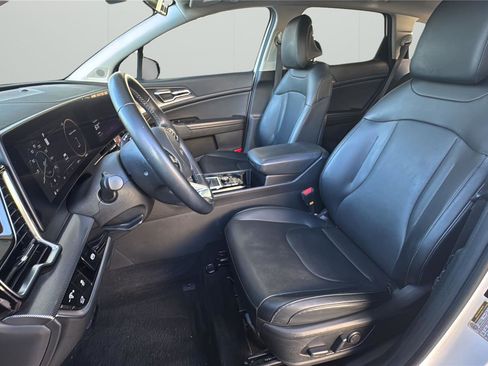 Used 2023 Kia Sportage SX FWD image 10