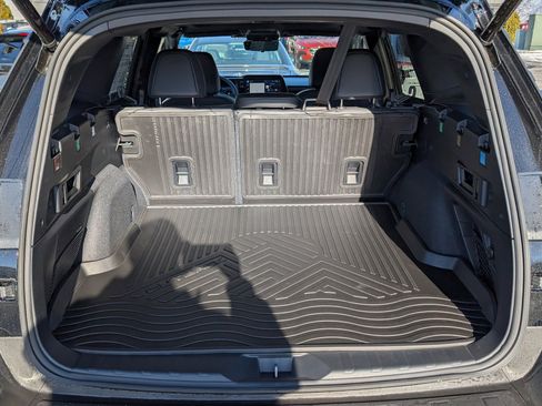 New 2026 Subaru Outback Touring XT image 8