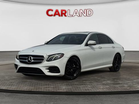 Used 2017 Mercedes-Benz E 300 4MATIC image 1
