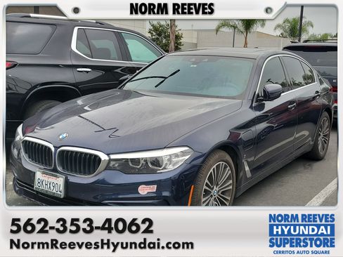 Used 2019 BMW 530e RWD image 1