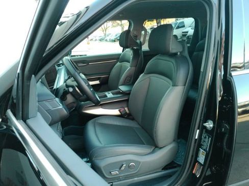 Used 2024 Kia EV9 Light image 14