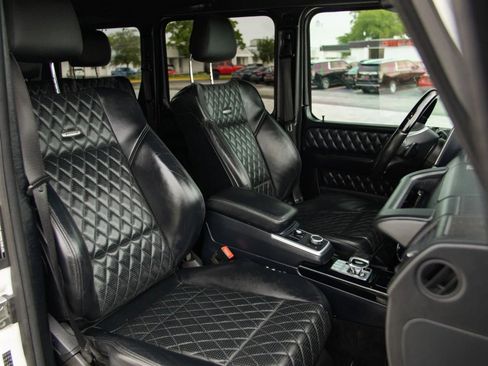 Used 2015 Mercedes-Benz G 63 AMG 4MATIC image 25