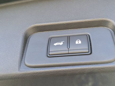 New 2026 Nissan Rogue SV w/ Cold Weather Package FWD image 23