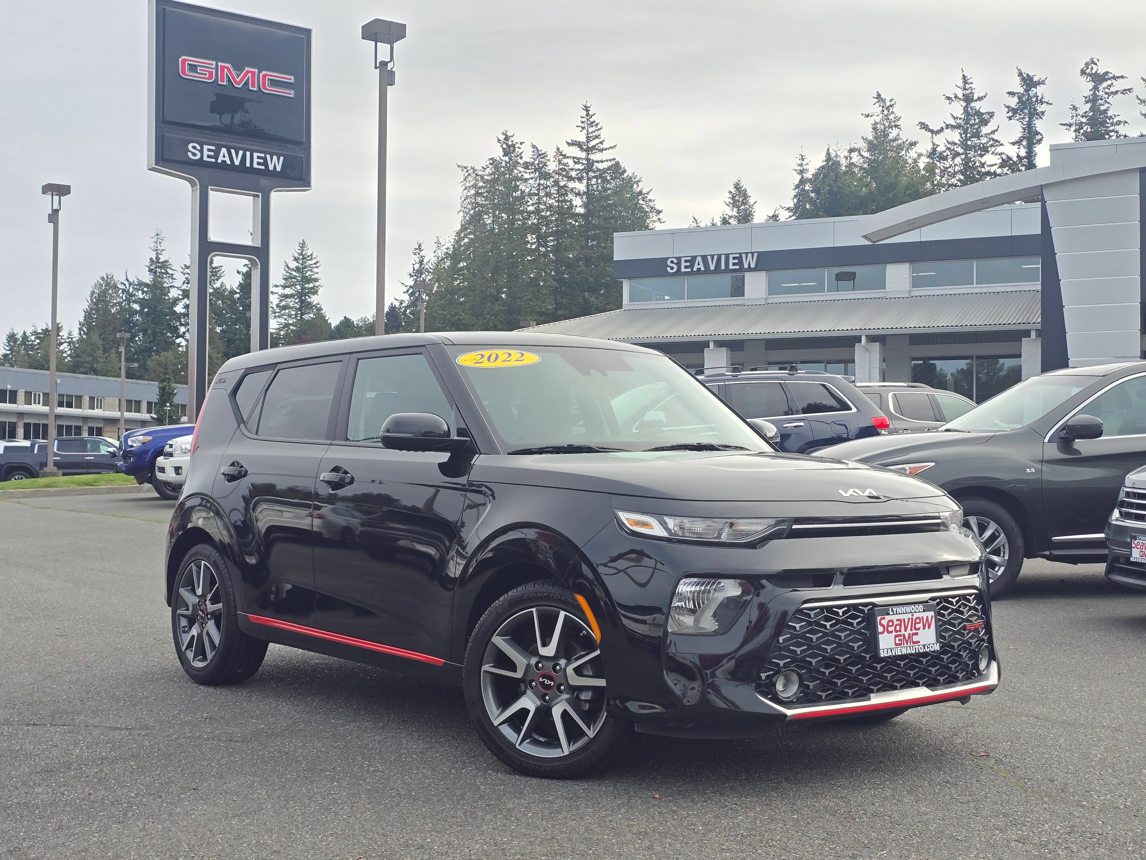 Used 2022 Kia Soul GT-Line FWD image 1