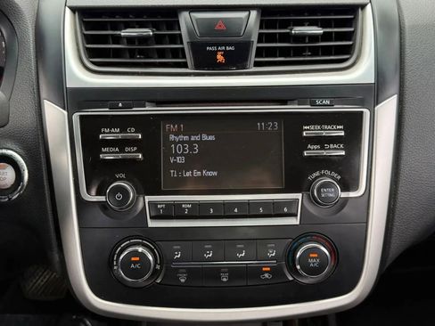 Used 2016 Nissan Altima 2.5 S w/ Power Driver Seat Package FWD image 26