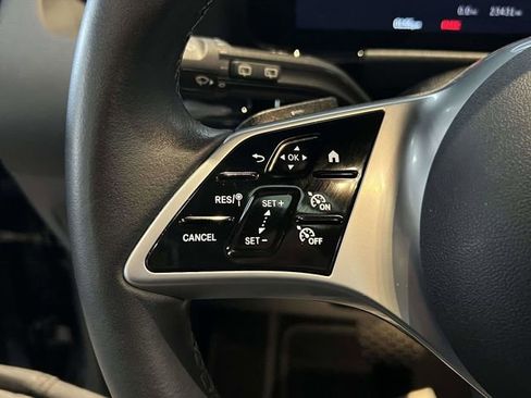 Certified 2024 Mercedes-Benz GLA 250 4MATIC image 22