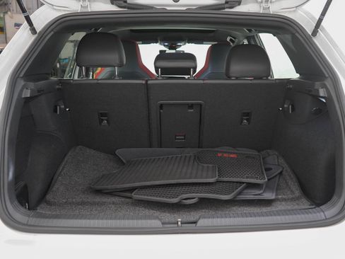 Used 2022 Volkswagen GTI Autobahn FWD image 24