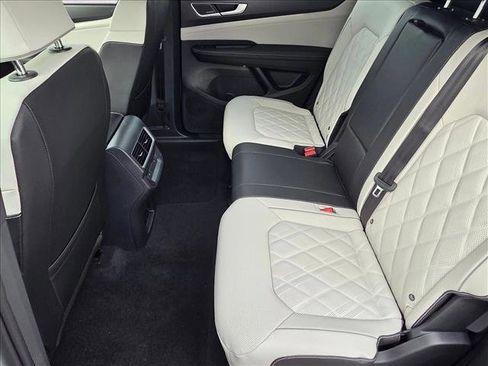 New 2026 Volkswagen Atlas Cross Sport SEL Premium R-Line image 14