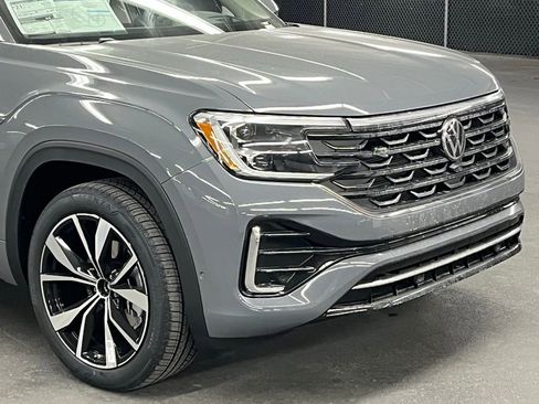 New 2026 Volkswagen Atlas SEL Premium R-Line image 42