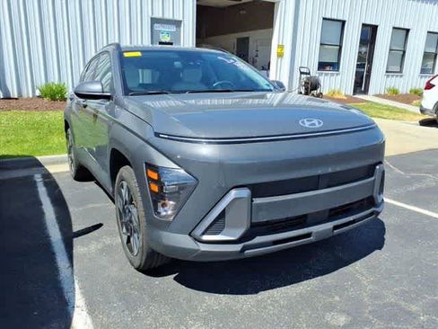 Used 2024 Hyundai Kona SEL AWD/4WD image 24