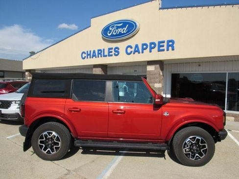 Used 2022 Ford Bronco Outer Banks AWD/4WD image 4