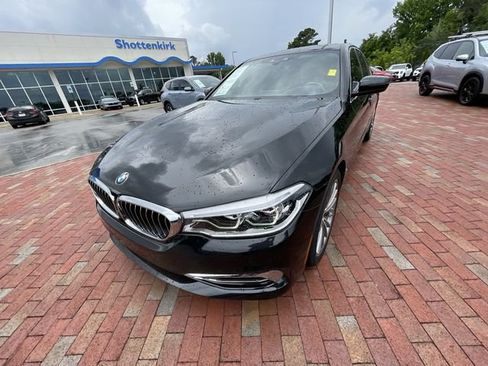 Used 2017 BMW 540i xDrive AWD/4WD image 26