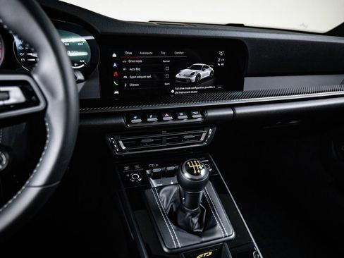Certified 2024 Porsche 911 GT3 RWD image 19