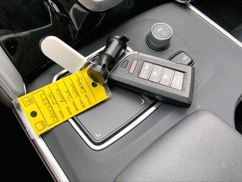 Used 2025 Acura TLX w/ Technology Package image 14