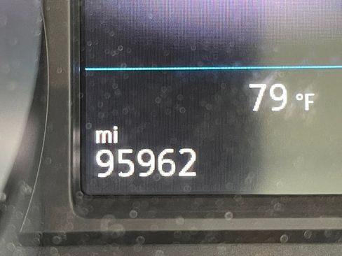 Used 2018 Volkswagen Tiguan SEL AWD/4WD image 19