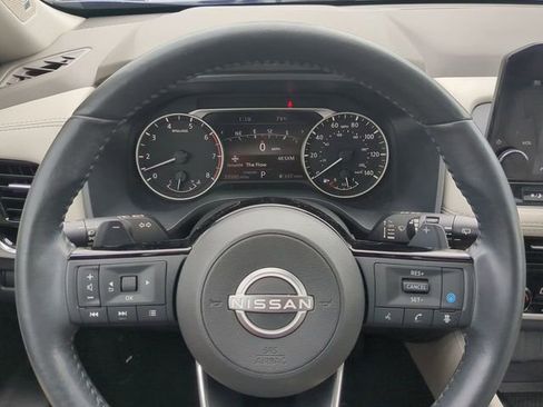 Used 2023 Nissan Rogue SL w/ SL Premium Package image 33